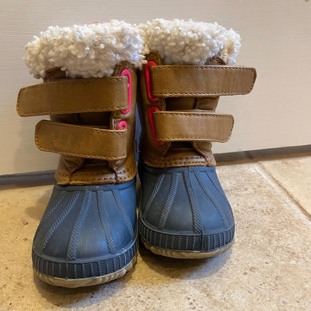 GAP Toddler Brown and Blue Kids Snow Boots with 3M Thinsulate size 5/6